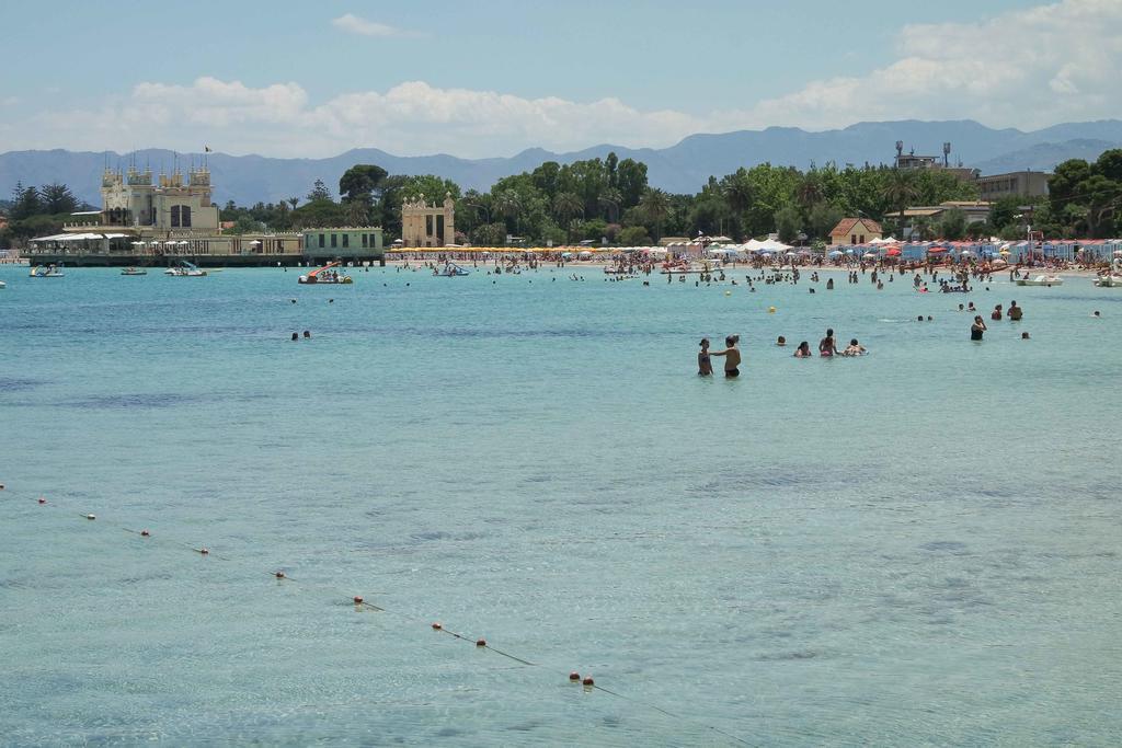 Nonna Anna Rooms Palermo Eksteriør billede